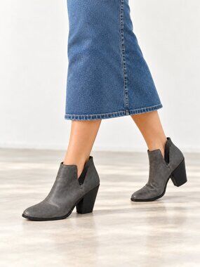 CURFEW Heeled Booties Womens US 9 Kaylee Gray Black Coastal Cowgirl 49495010